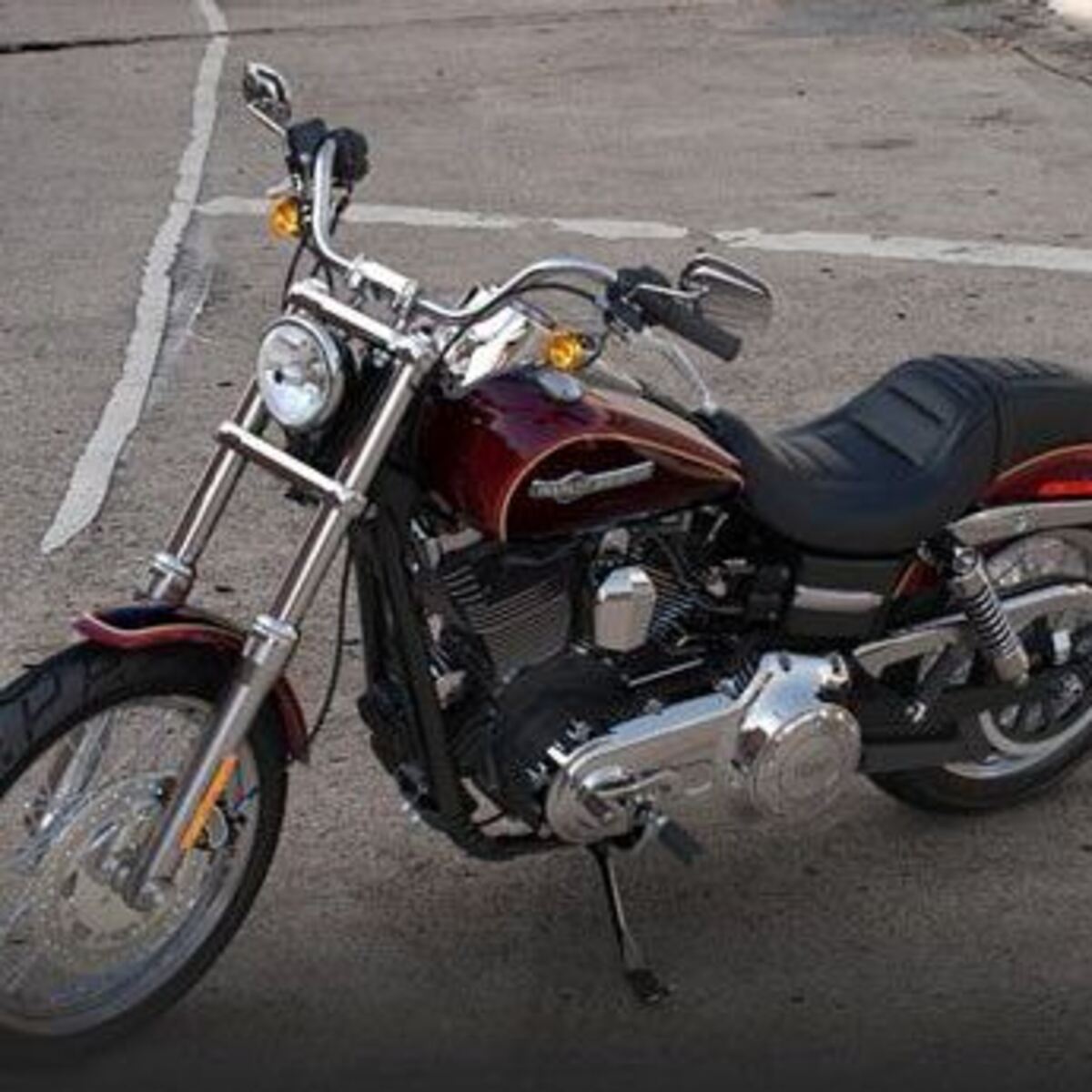 Harley-Davidson 1690 Super Glide Custom (2014) - FXDC