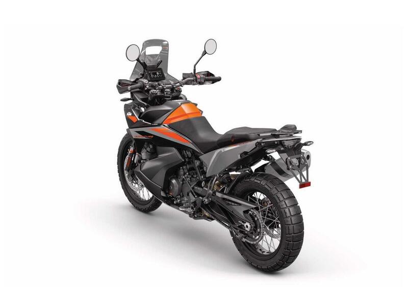 KTM 890 Adventure 890 Adventure (2023 - 25) (4)