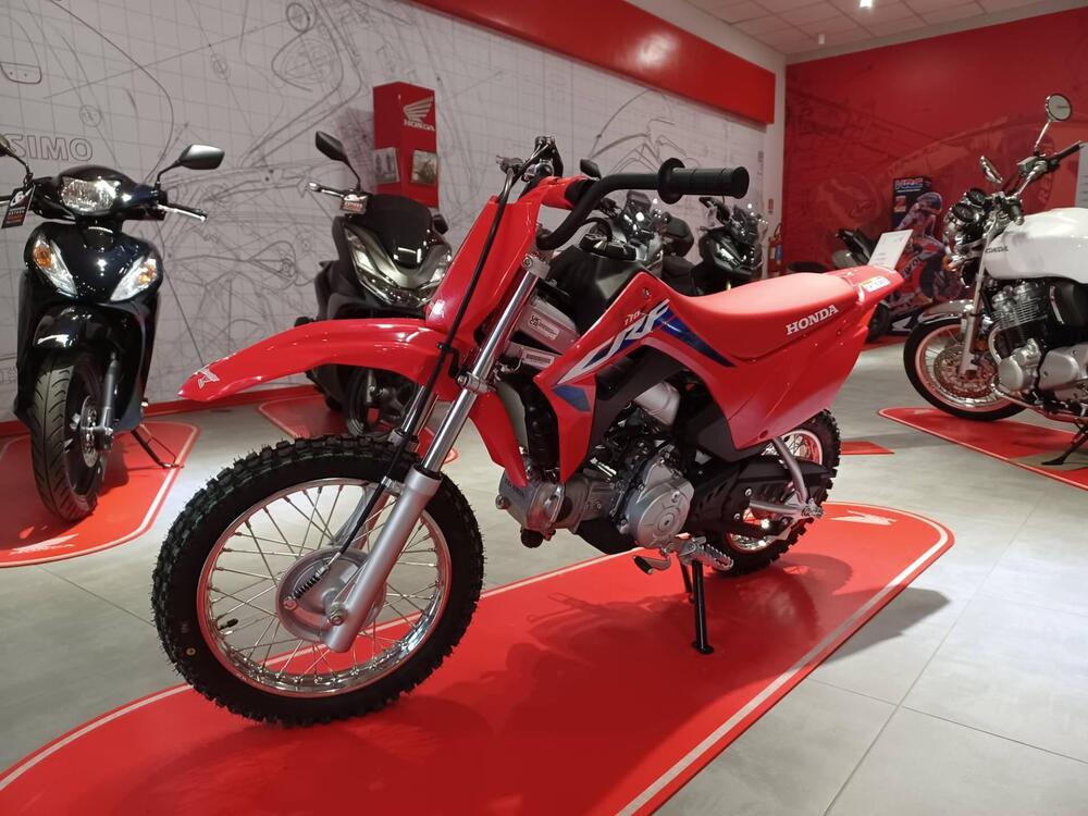 Honda CRF 110 F (2023 - 26) (3)
