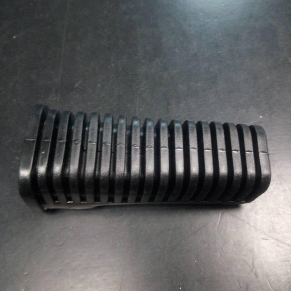 Gommini poggiapiede Intruder Suzuki (6)