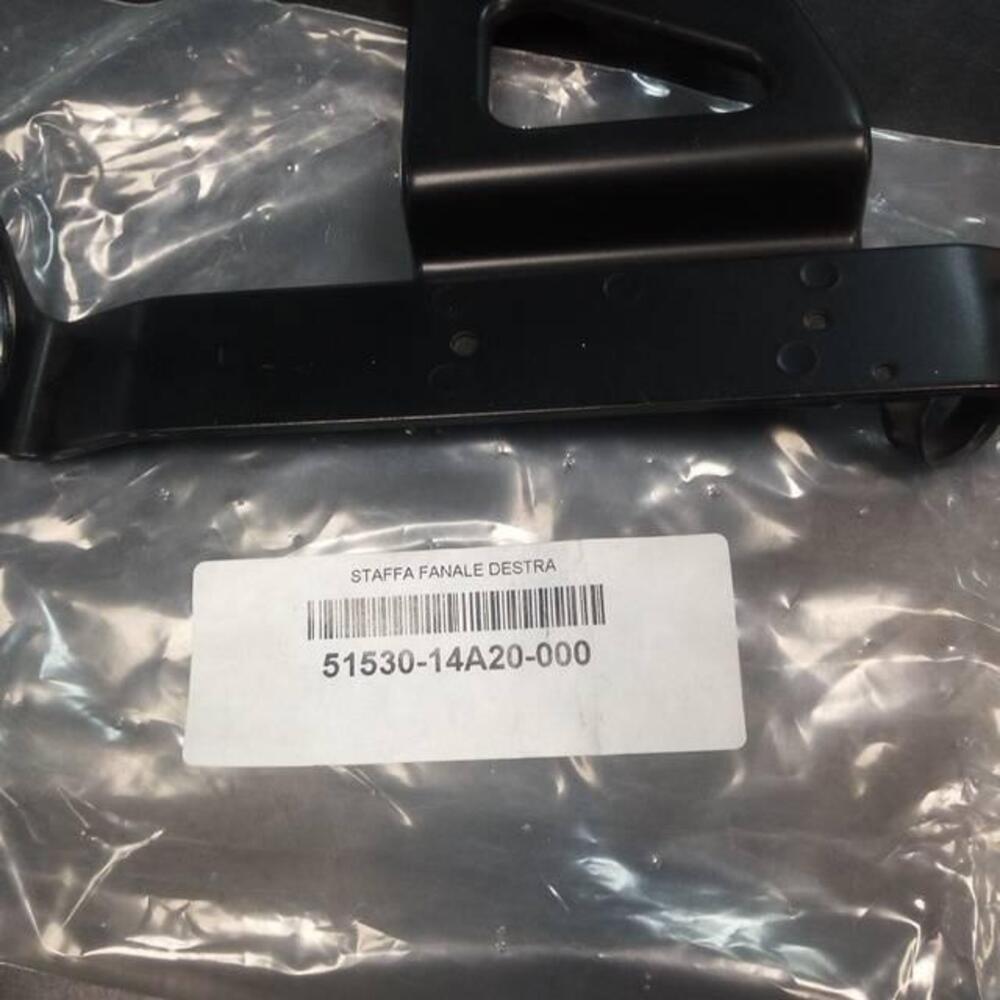 Coppia supporti faro DR650 Suzuki (5)