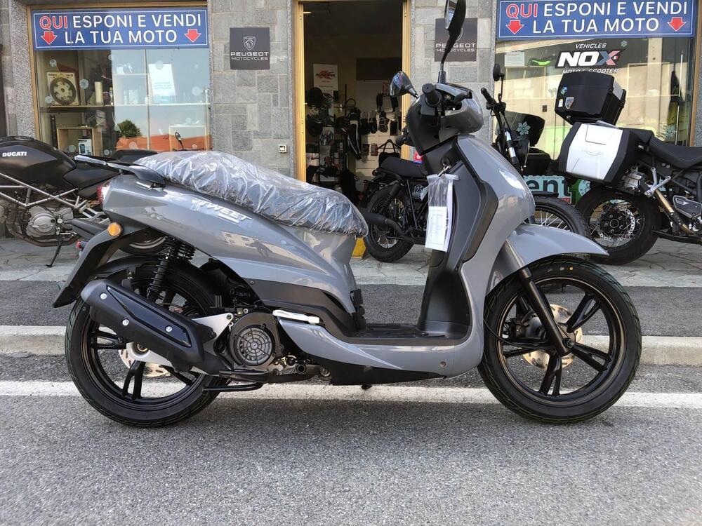 Peugeot Tweet 125i Active (2021 - 25) (8)