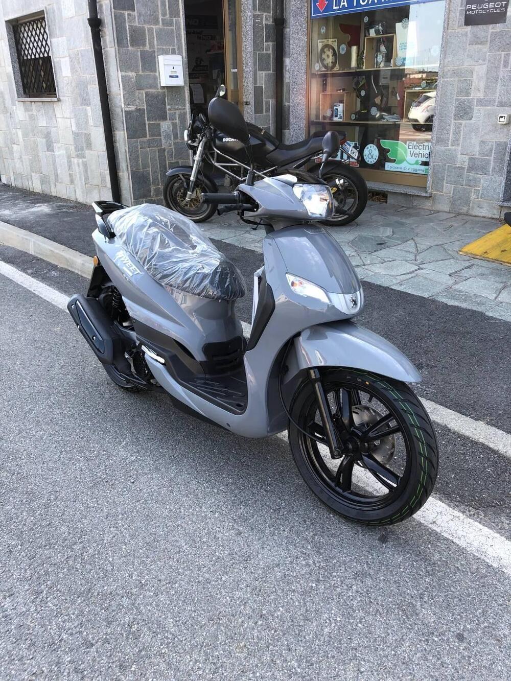 Peugeot Tweet 125i Active (2021 - 25) (9)