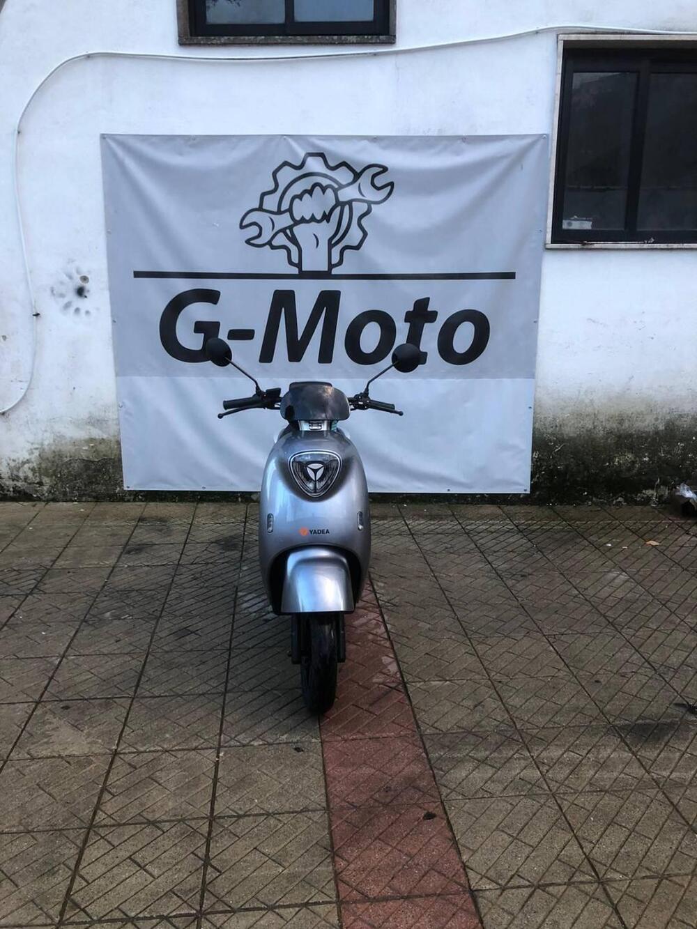 Yadea M6L (2022 - 25) (7)