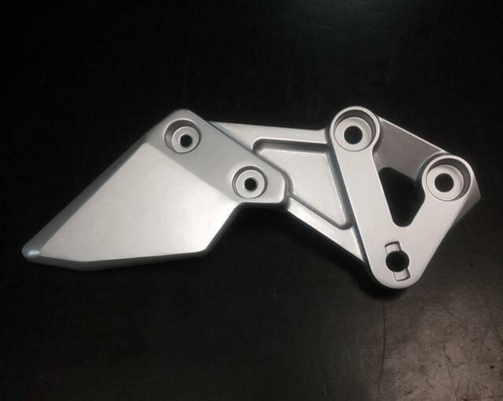 Piastra pedana SV1000S SV650S Suzuki (6)