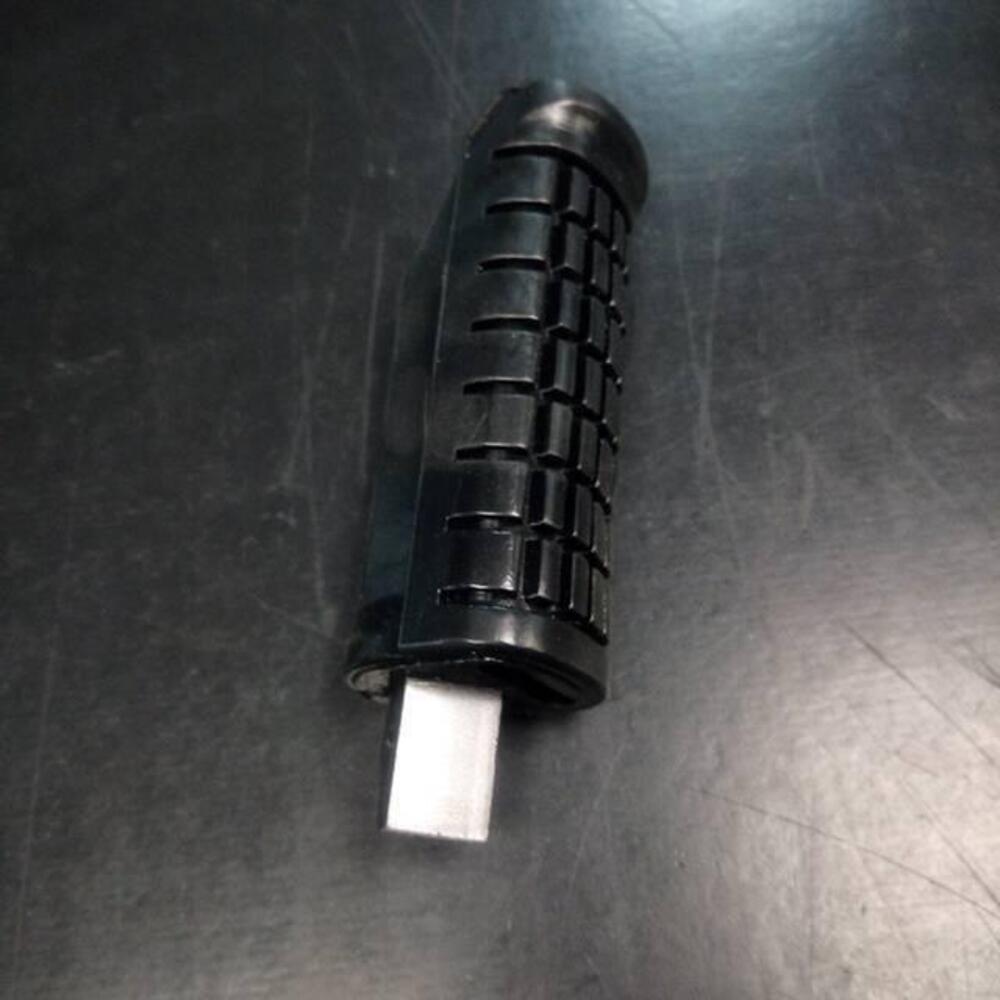 poggiapiede GZ 125 / 250 Suzuki (7)