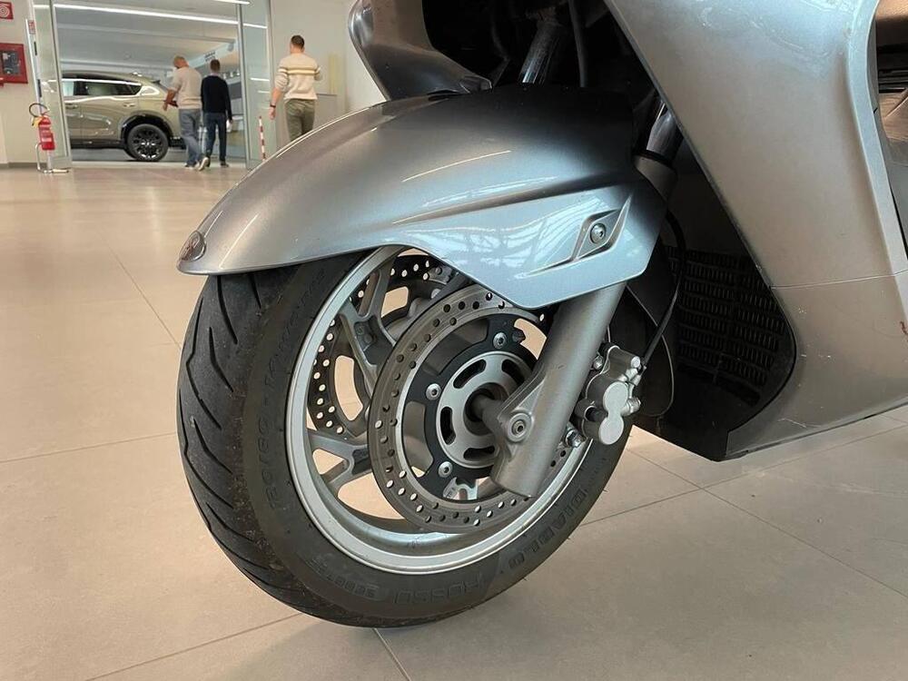 Suzuki Burgman AN 400 (2006 - 07) (15)