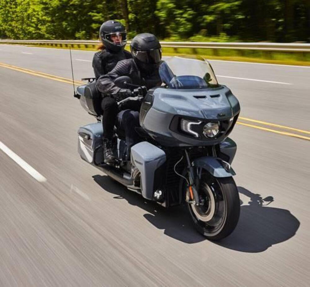 Indian Pursuit 1834 Powerplus Dark Horse (2025) (5)