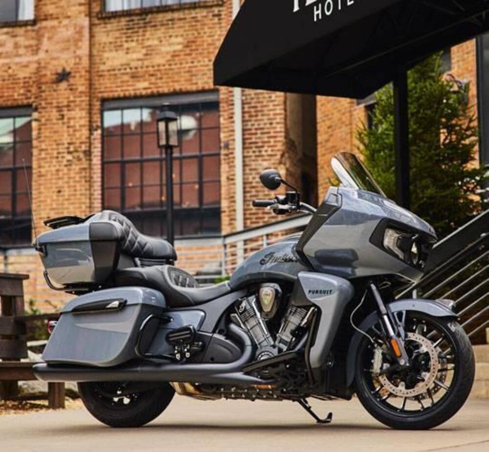 Indian Pursuit 1834 Powerplus Dark Horse (2025) (6)