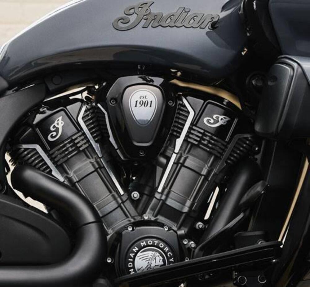 Indian Pursuit 1834 Powerplus Dark Horse (2025) (7)