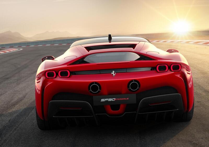 Ferrari SF90 Coupé (2019-->>) (12)