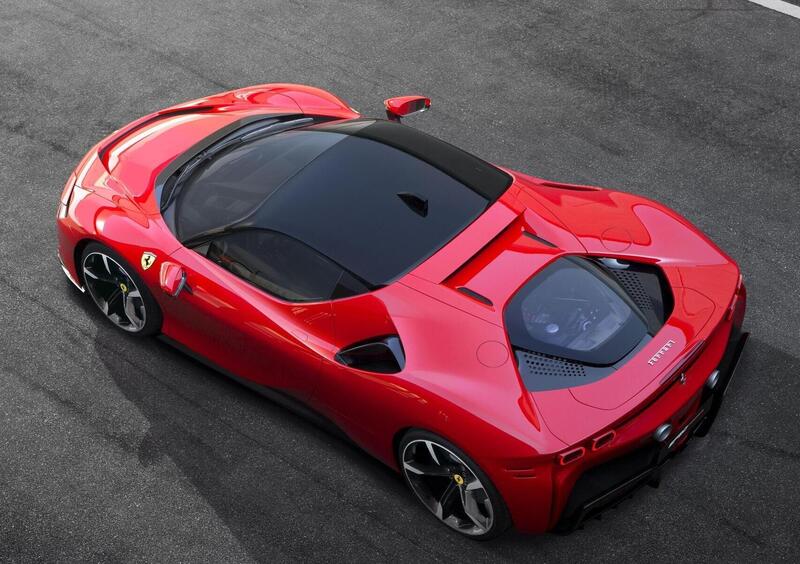 Ferrari SF90 Coupé (2019-->>) (13)