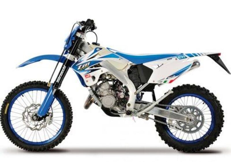 Tm Moto EN 125 EN 125 (2014) (2)