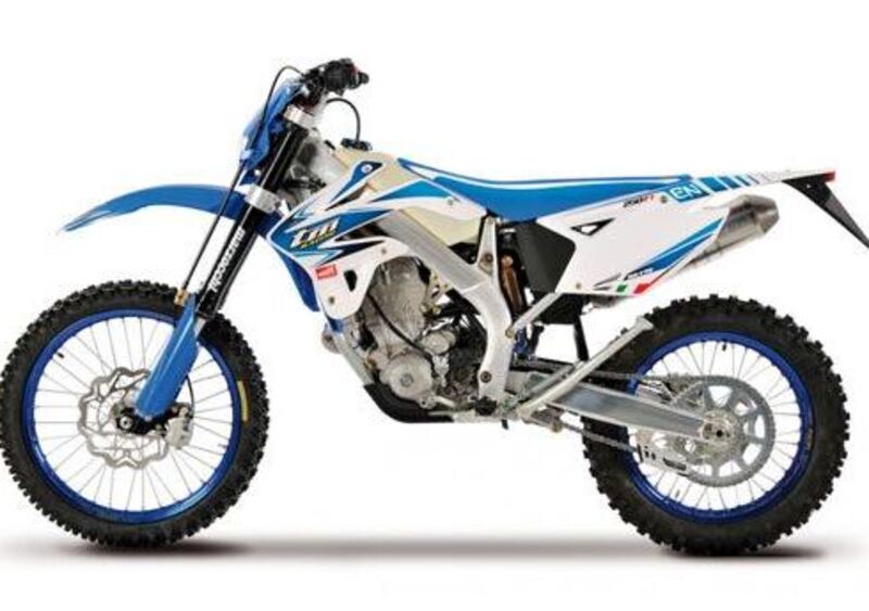 Tm Moto EN 250 F EN 250 Fi (2014) (2)