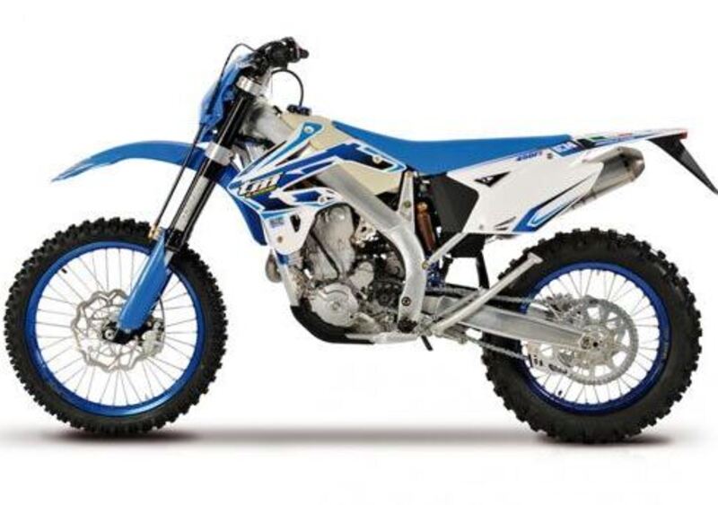 Tm Moto EN 450 F EN 450 Fi (2014) (2)