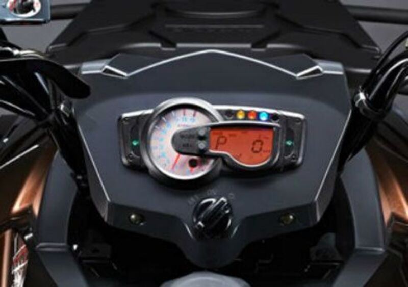 Kymco MXU 700 MXU 700i (2013 - 14) (7)