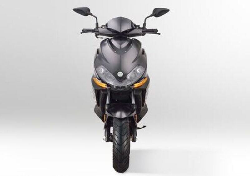 Benelli X X 125 (2014 - 15) (2)