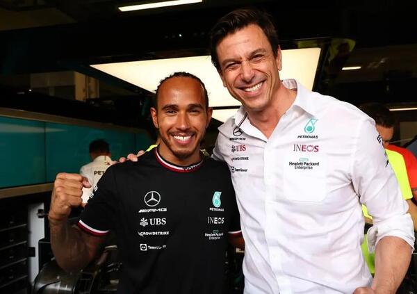 Lewis Hamilton e Toto Wolff disertano ancora la cerimonia FIA: ecco dov&#039;erano 