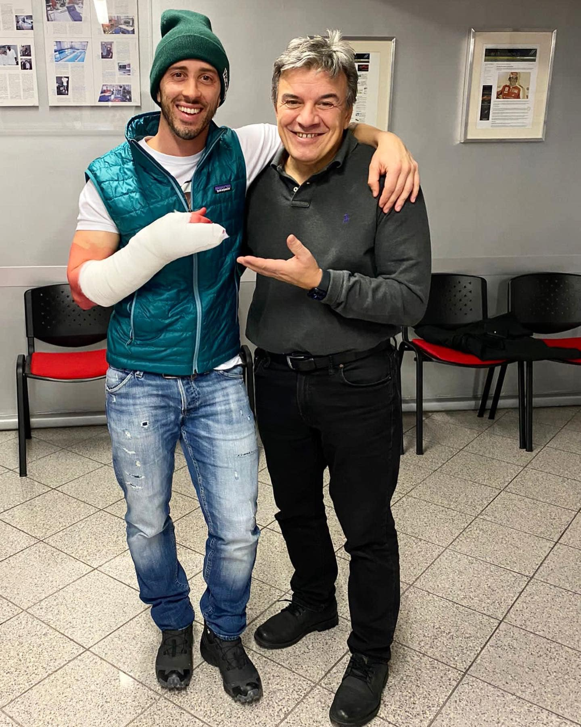 Andrea Dovizioso in ospedale con Fabrizio Borra