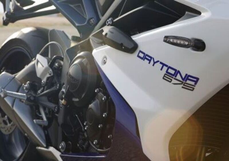 Triumph Daytona 675 Daytona 675 (2013 - 14) (8)