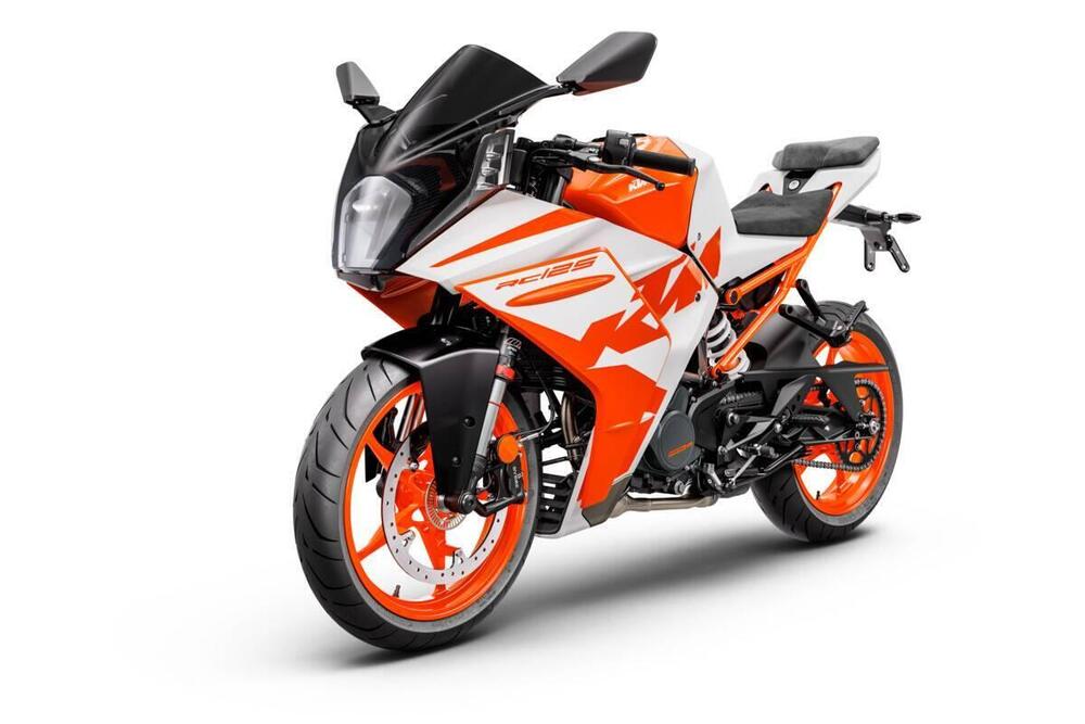 KTM RC 125 (2022 - 26) (4)