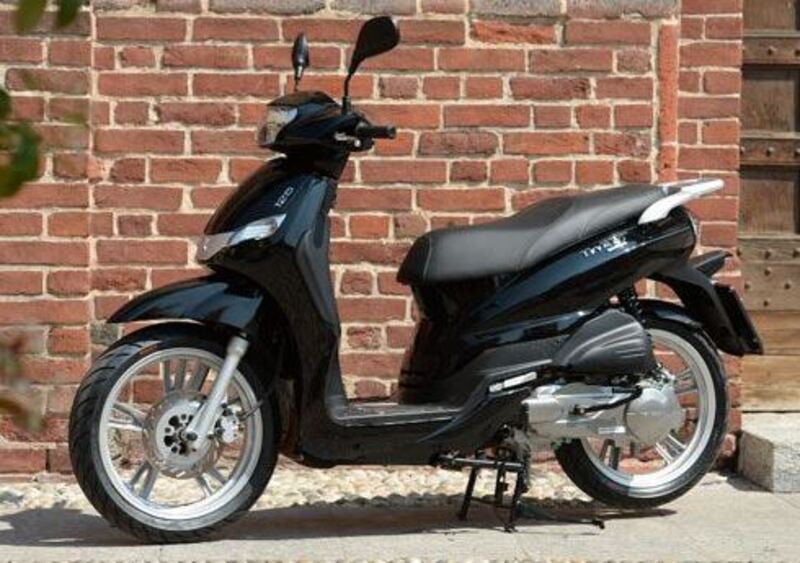 Peugeot Tweet 150 Tweet 150 Evo (2014 - 15) (2)