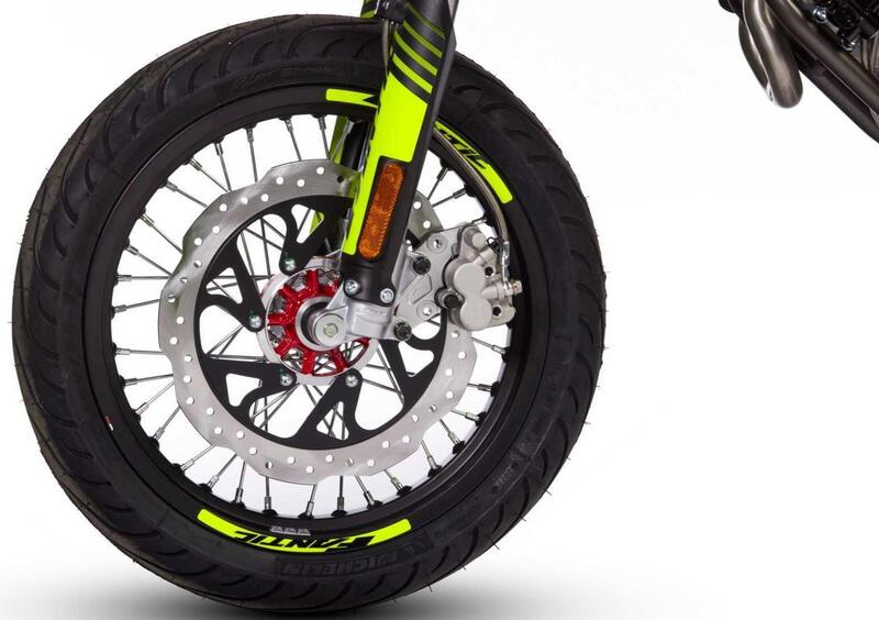 Fantic Motor XMF 125 XMF 125 Motard Performance 4T (2023 - 24) (22)