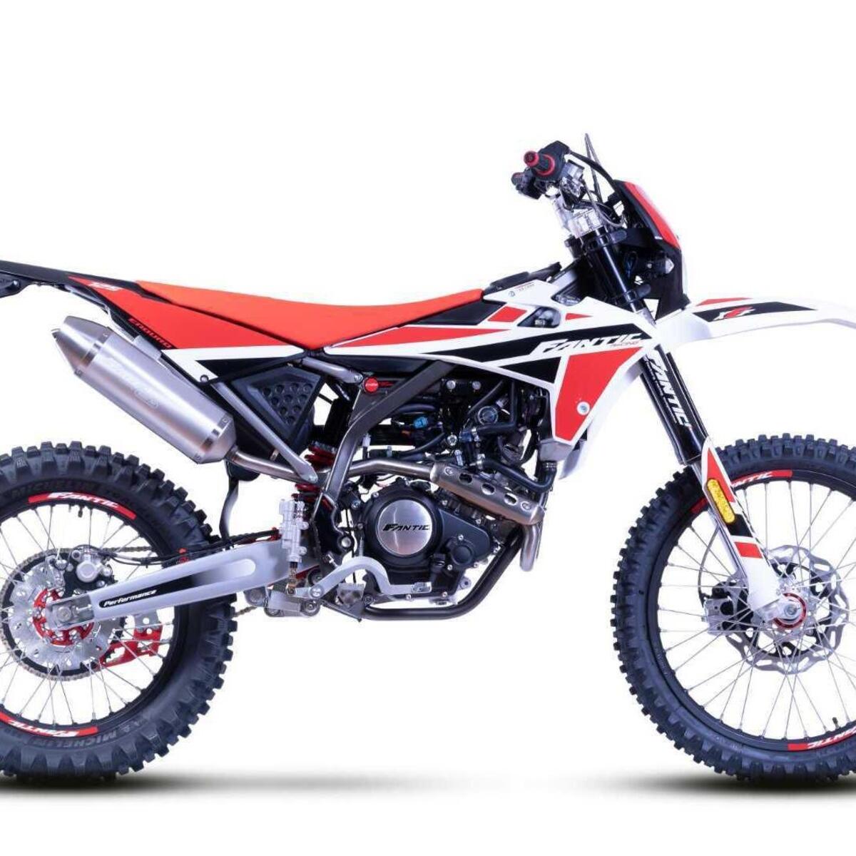 Fantic Motor XEF 125 Performance 4T (2022)