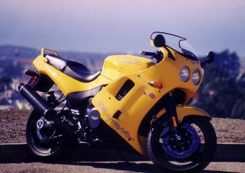 Triumph Daytona 1200