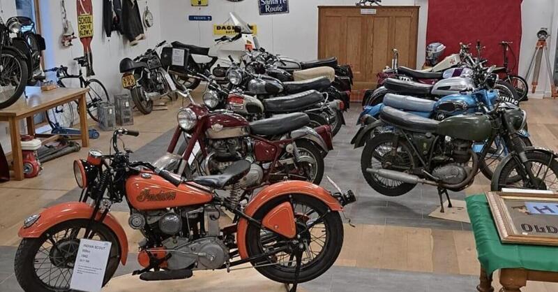 Un&rsquo;asta benefica inglese di moto d&rsquo;epoca