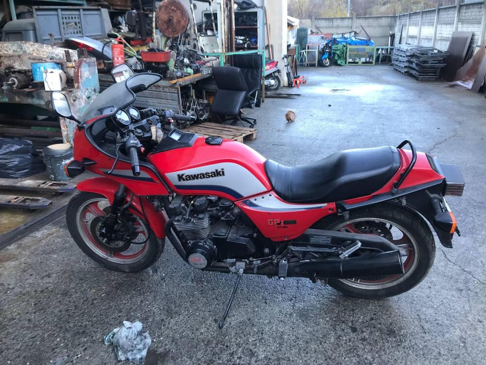 Kawasaki gpz 750