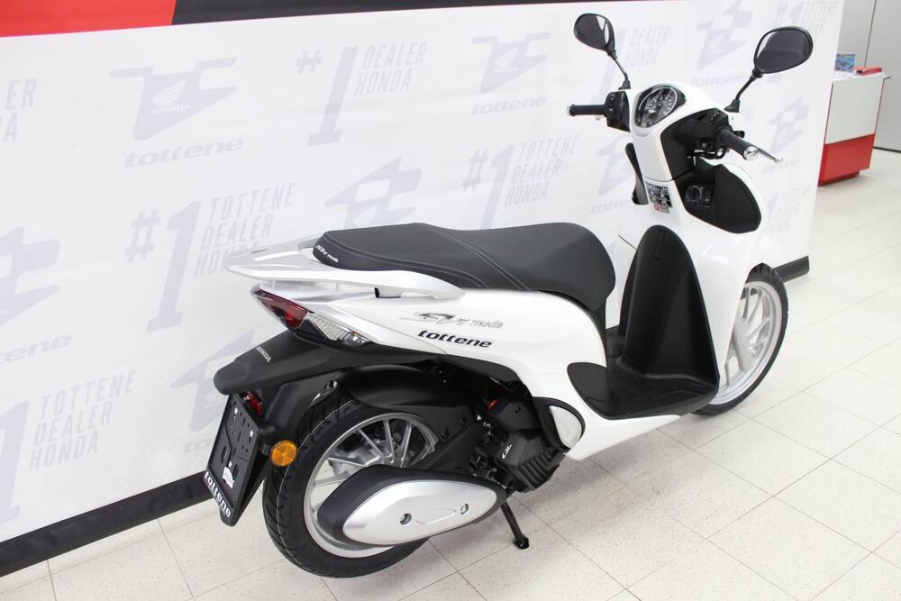 Honda SH 125 Mode (2021 - 23) (2)