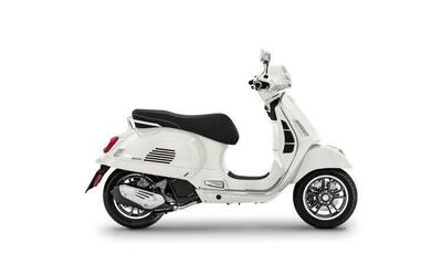 Vespa GTS 125 Super (2021 - 24) nuova