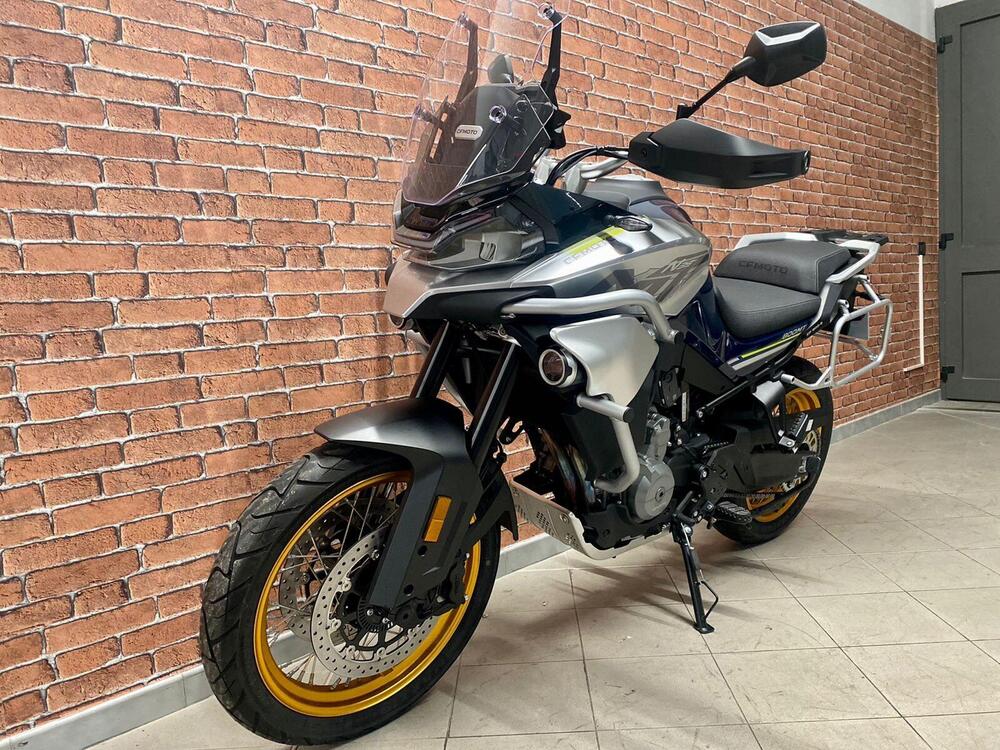 CFMOTO 800MT Touring (2022 - 25) (3)
