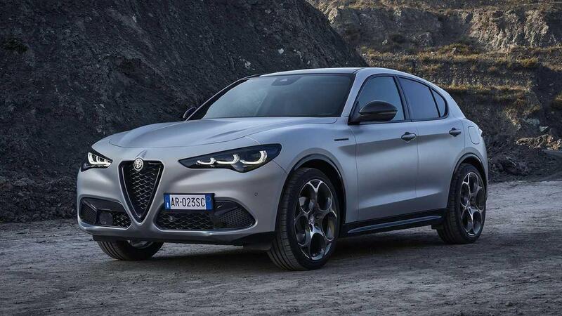 Scende in campo e le ha tutte contro: nuova Alfa Romeo Stelvio 2023 restyling top e flop