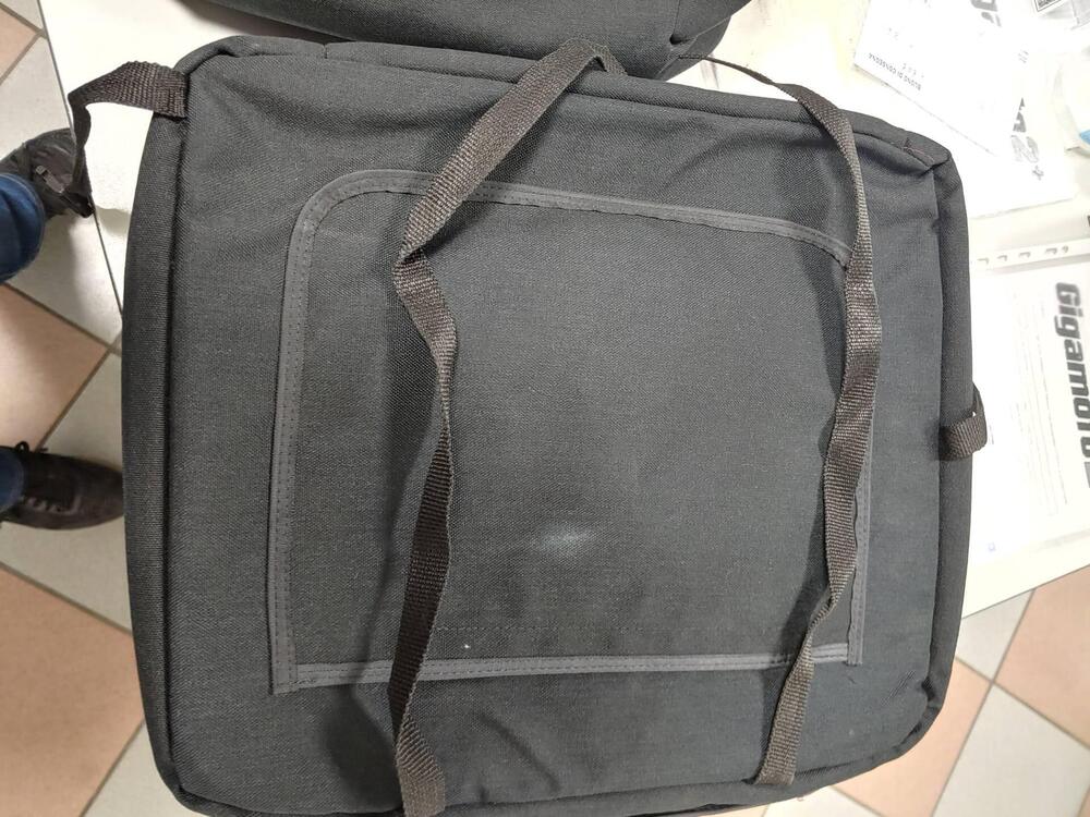 BORSE LATERALI $$ (3)