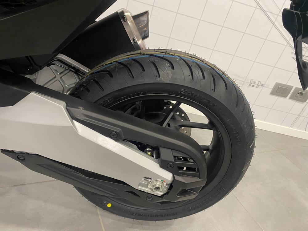 Honda Forza 750 DCT (2021 - 24) (6)