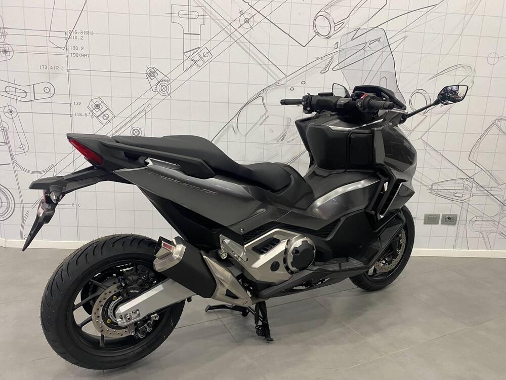Honda Forza 750 DCT (2021 - 24) (18)