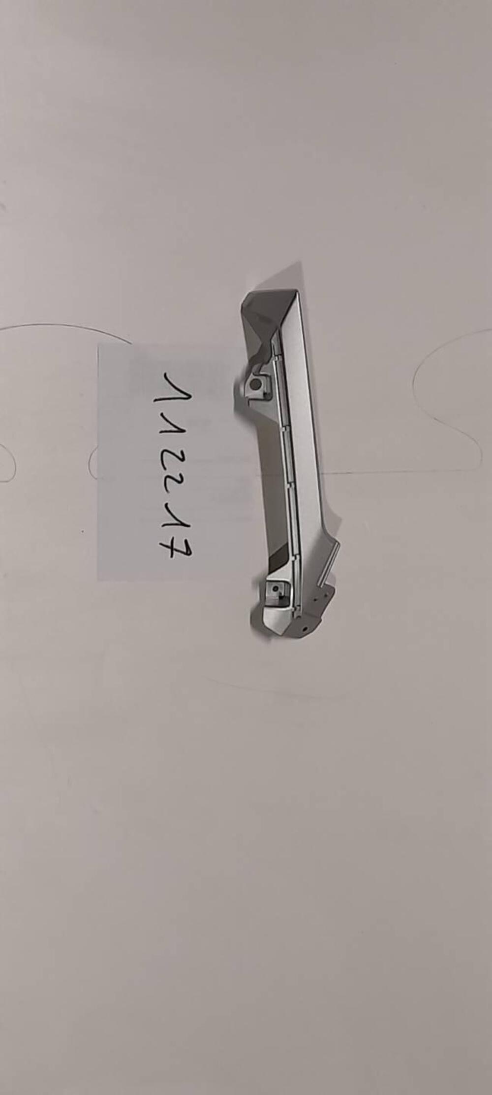 Coperchietto carena posteriore dx per SYM Jet X 12 (3)