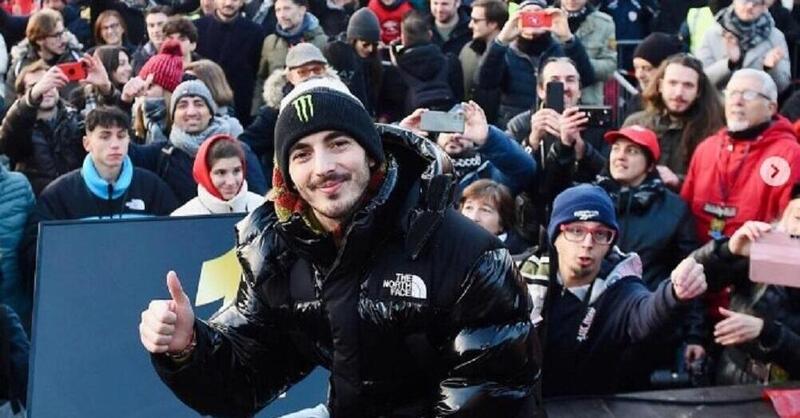 MotoGP 2022. La grande festa per Pecco Bagnaia nella sua Chivasso, in Piemonte [VIDEO]