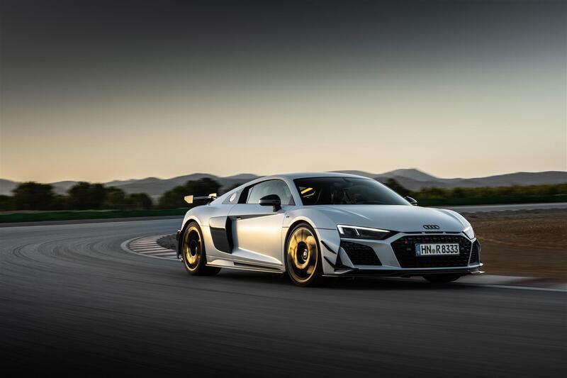 Audi R8 GT RWD 2023: animale di razza che si estinguer&agrave; 