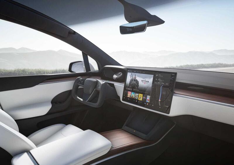 Tesla Model X (16)