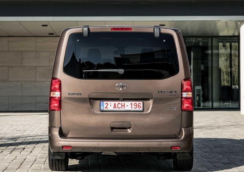 Toyota Proace Verso (2021-23) (12)