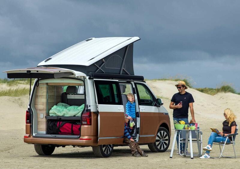 Volkswagen Veicoli Commerciali California (2015-23) (14)
