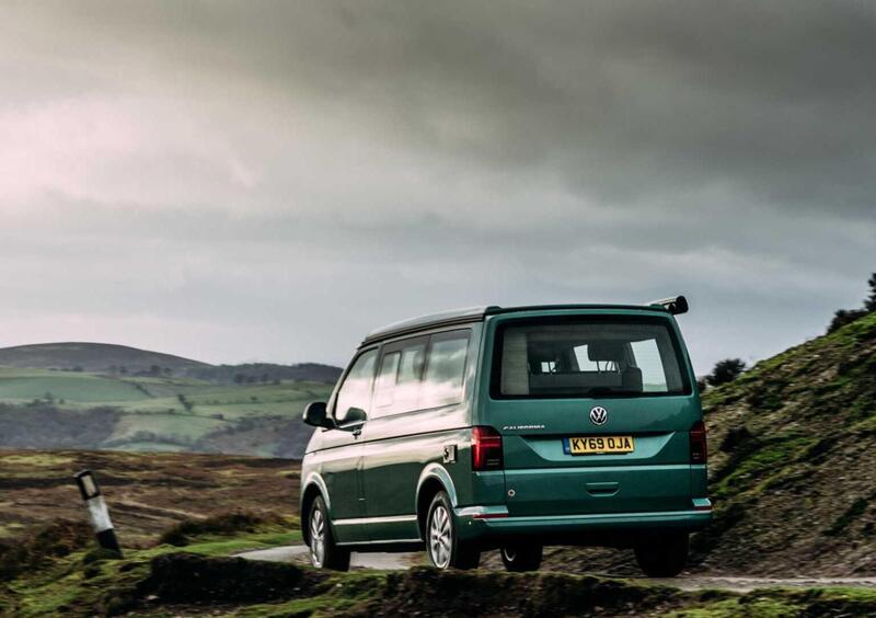 Volkswagen Veicoli Commerciali California (2015-23) (11)