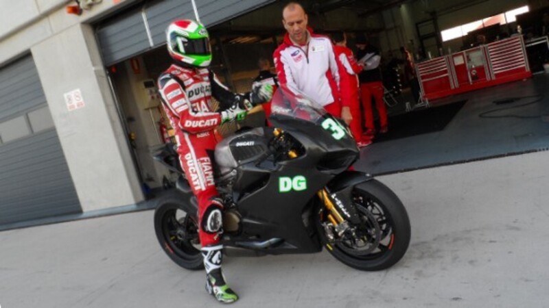 Superbike. Ducati chiude davanti a Kawasaki i primi test 2015