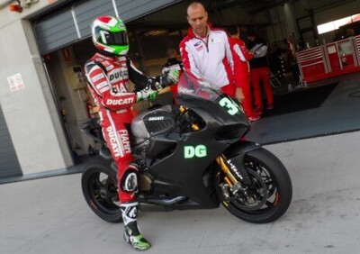 Superbike. Ducati chiude davanti a Kawasaki i primi test 2015