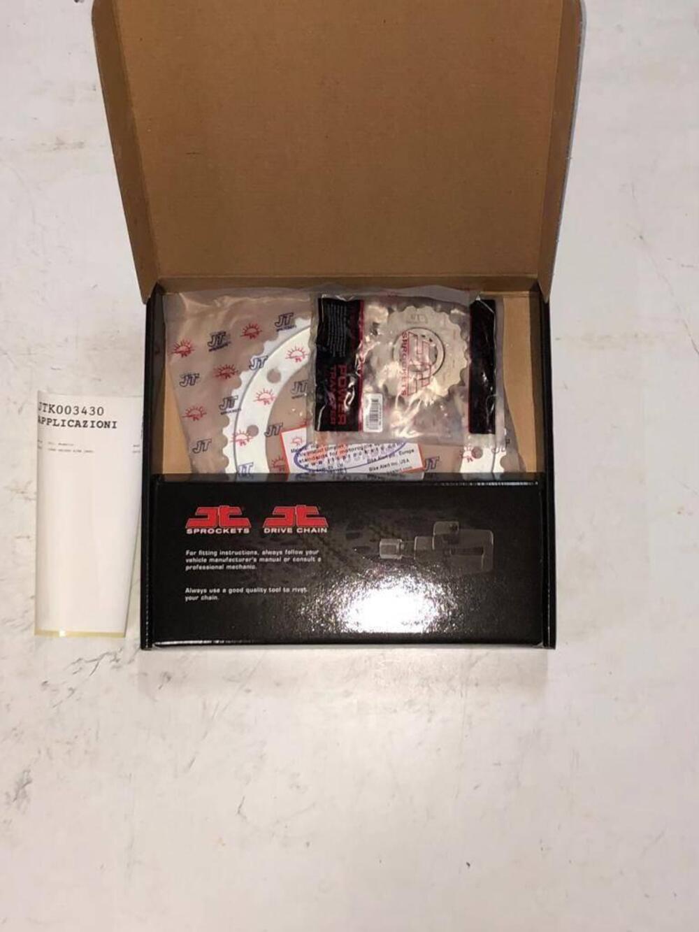 Catena Corona Pignone Honda CB1000R - VV Rms