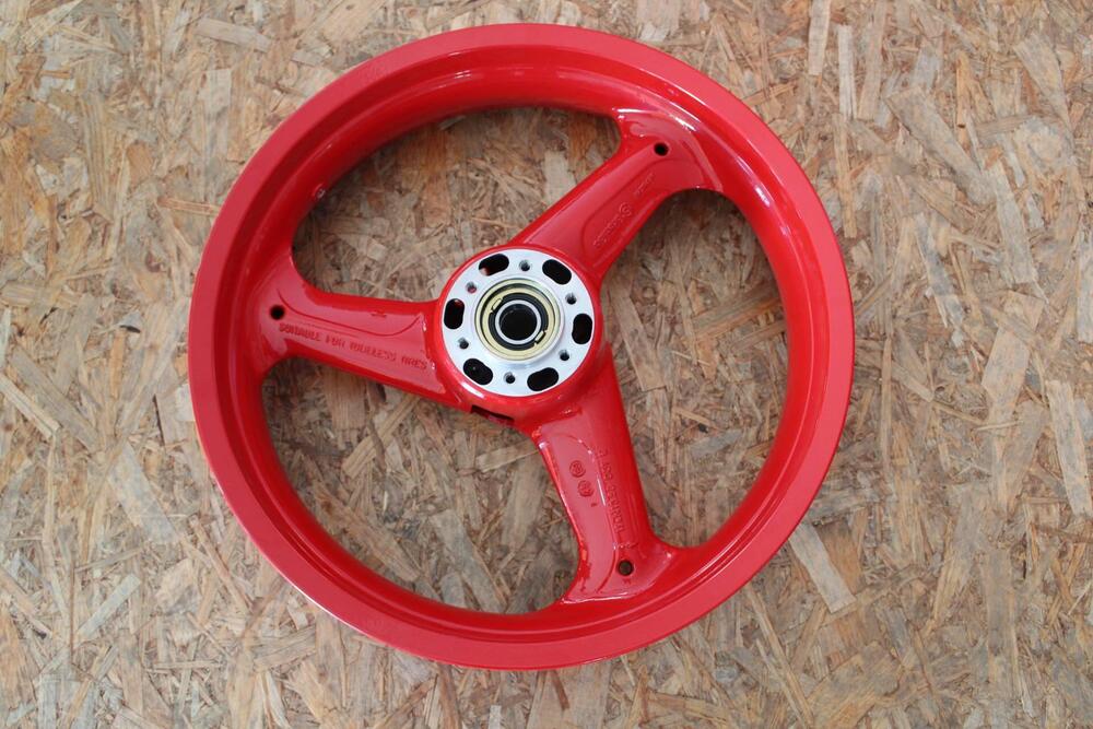 Ruota anteriore DUCATI 3 razze