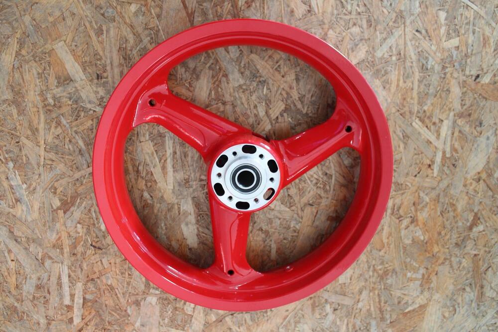 Ruota anteriore DUCATI 3 razze (5)